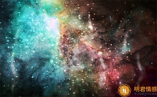 水瓶座男生最配星座,水瓶男和什么星座最配