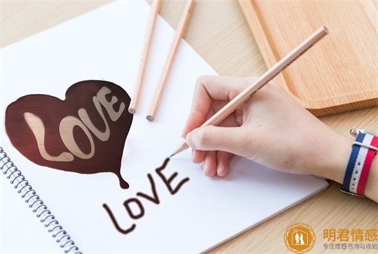 如何让巨蟹男对你死心塌地,让巨蟹座爱你的方法