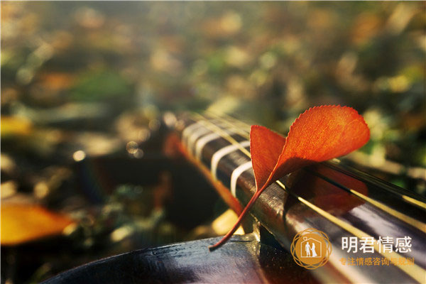 关于父亲的暖心文案,抖音最感人父爱短句